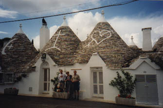 Trulli mit Dachbemalung